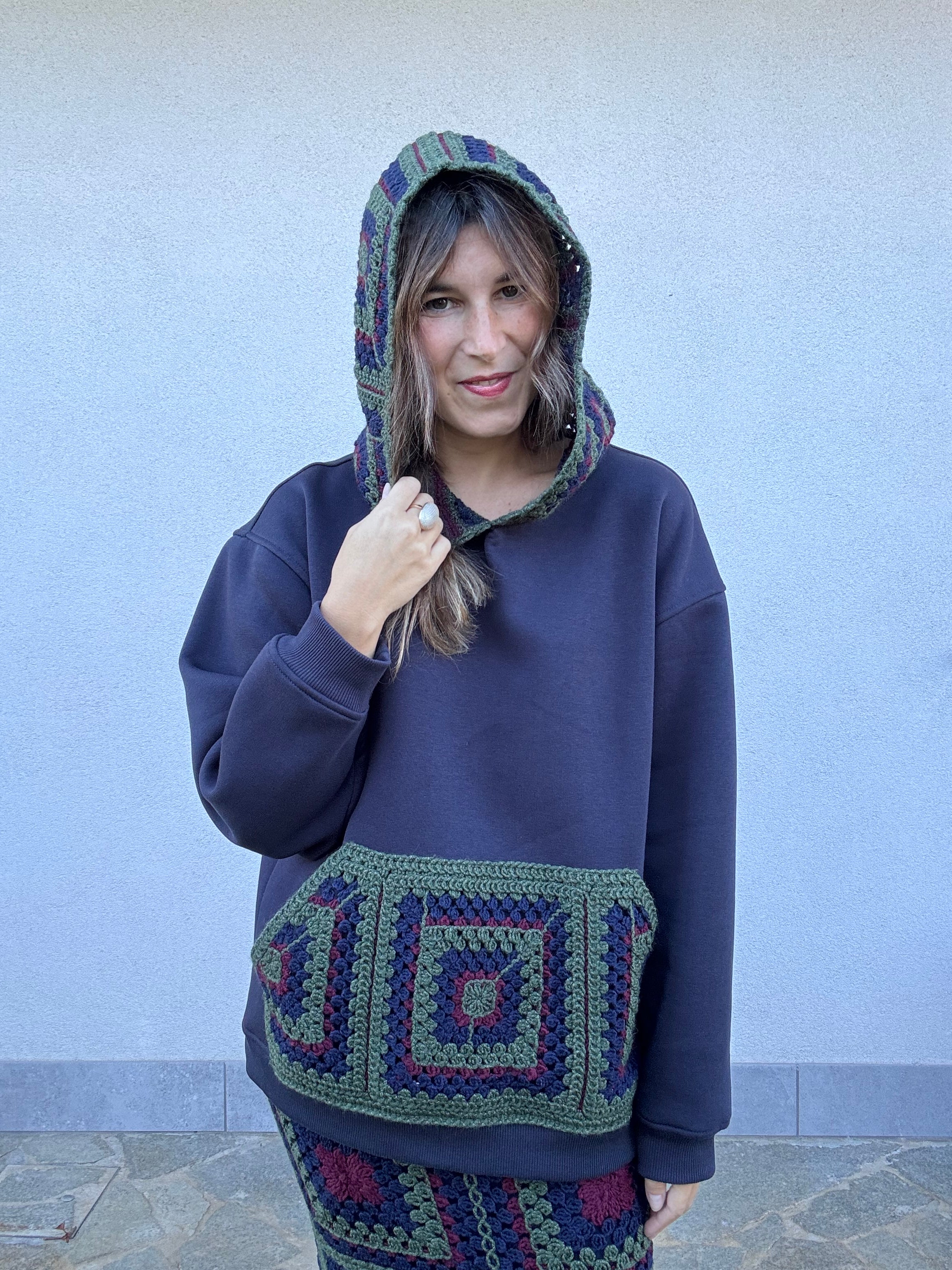 Felpa con dettagli crochet by SOUVENIR