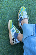 SNEAKERS || Divine Follie